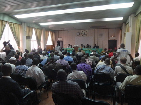 100 constituant burkinabes